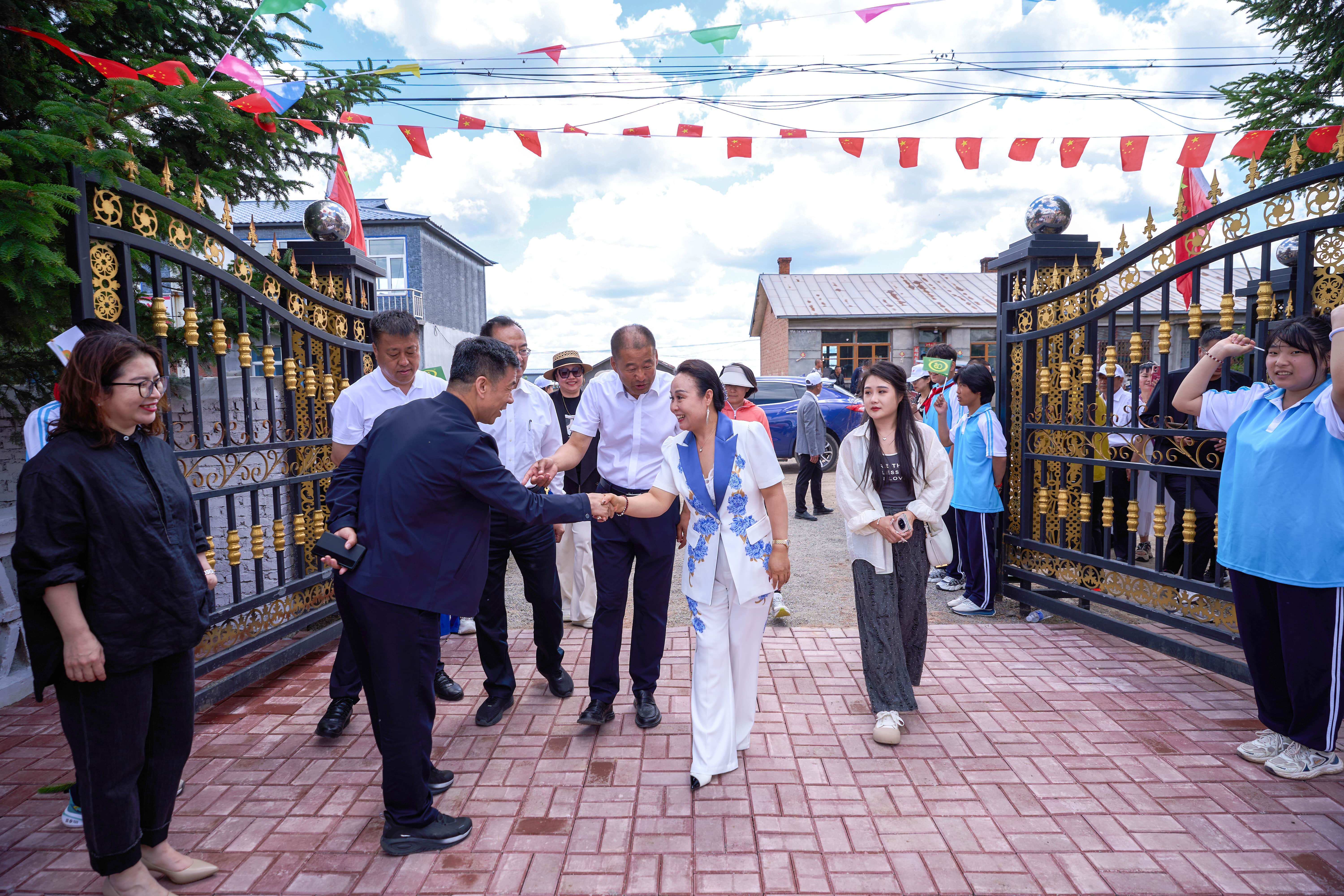 第254所 黑龙江巴彦县黑山镇民乐村安博(中国)_安博(中国)官方侯玉霞学校 第254所 黑龙江巴彦县黑山镇民乐村安博(中国)_安博(中国)官方侯玉霞学校